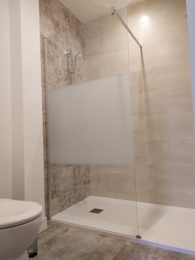 La Rapiette De Noblat Hotel แซ็งต์-เลโอนาร์-เดอ-โนบลาต์ ภายนอก รูปภาพ